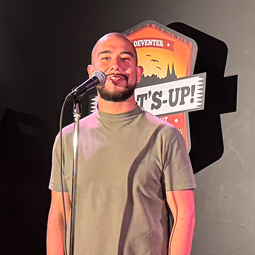 Comedian bij What'S-UP Comedy 14