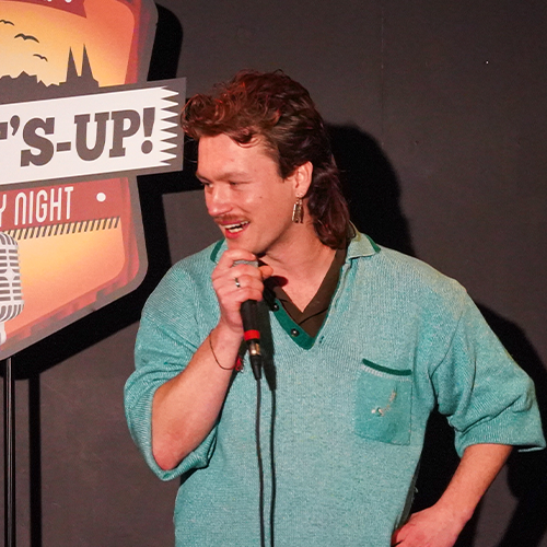 Comedian bij What'S-UP Comedy 11